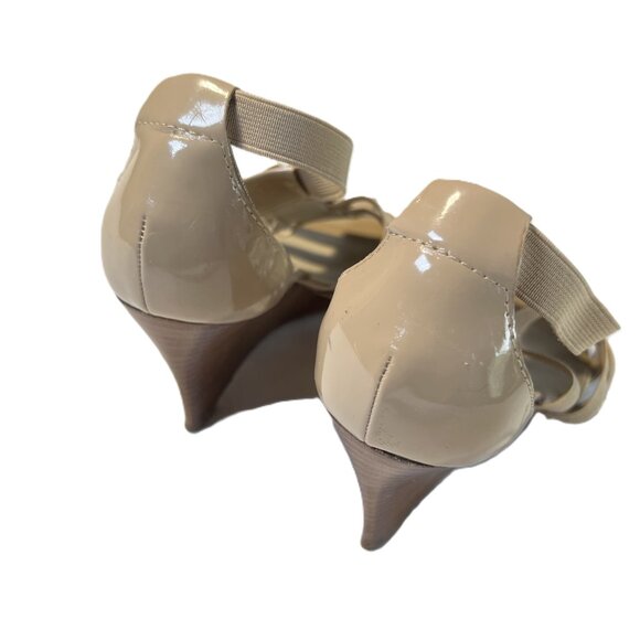 🌞Ellen Tracy Wedge Sandals: Sleek Neutral Elegance (Size 8M) l💐 - Picture 7 of 11